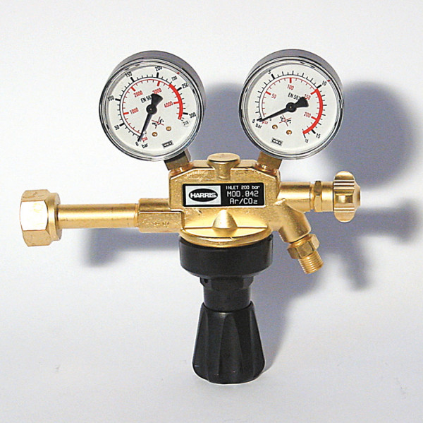 Harris Druckminderer 842 Ar/CO2 200bar 0-30l/min Absperrventil